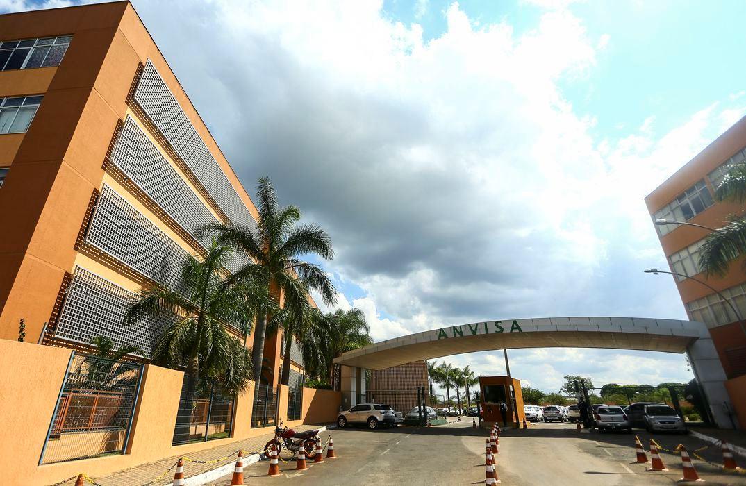 Anvisa recebe pedido de uso emergencial da vacina Janssen