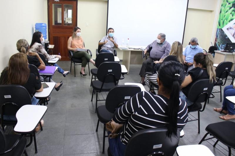 Governo vai comprar produção das cooperativas atingidas pela enchente dos rios
