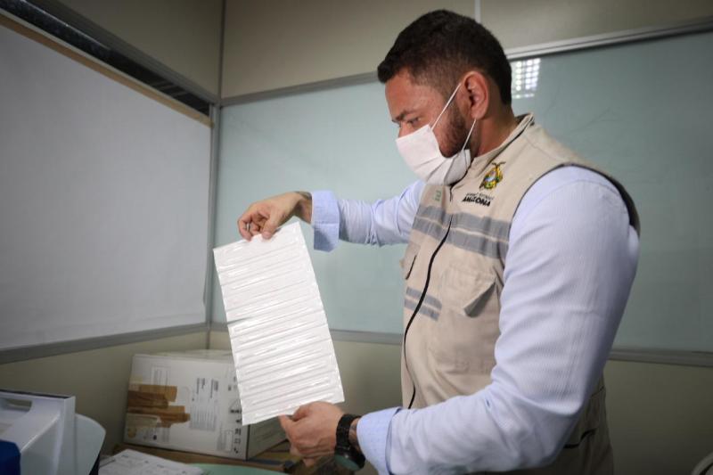 Governo do Amazonas intensifica monitoramento de casos de Covid-19 no interior com distribuição de testes RT-PCR