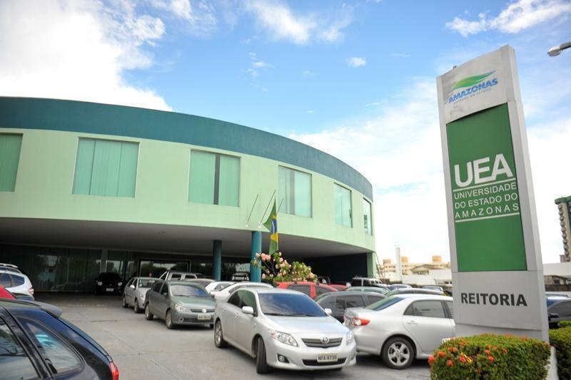 UEA abre inscrição para Processo Seletivo de Professor Temporário