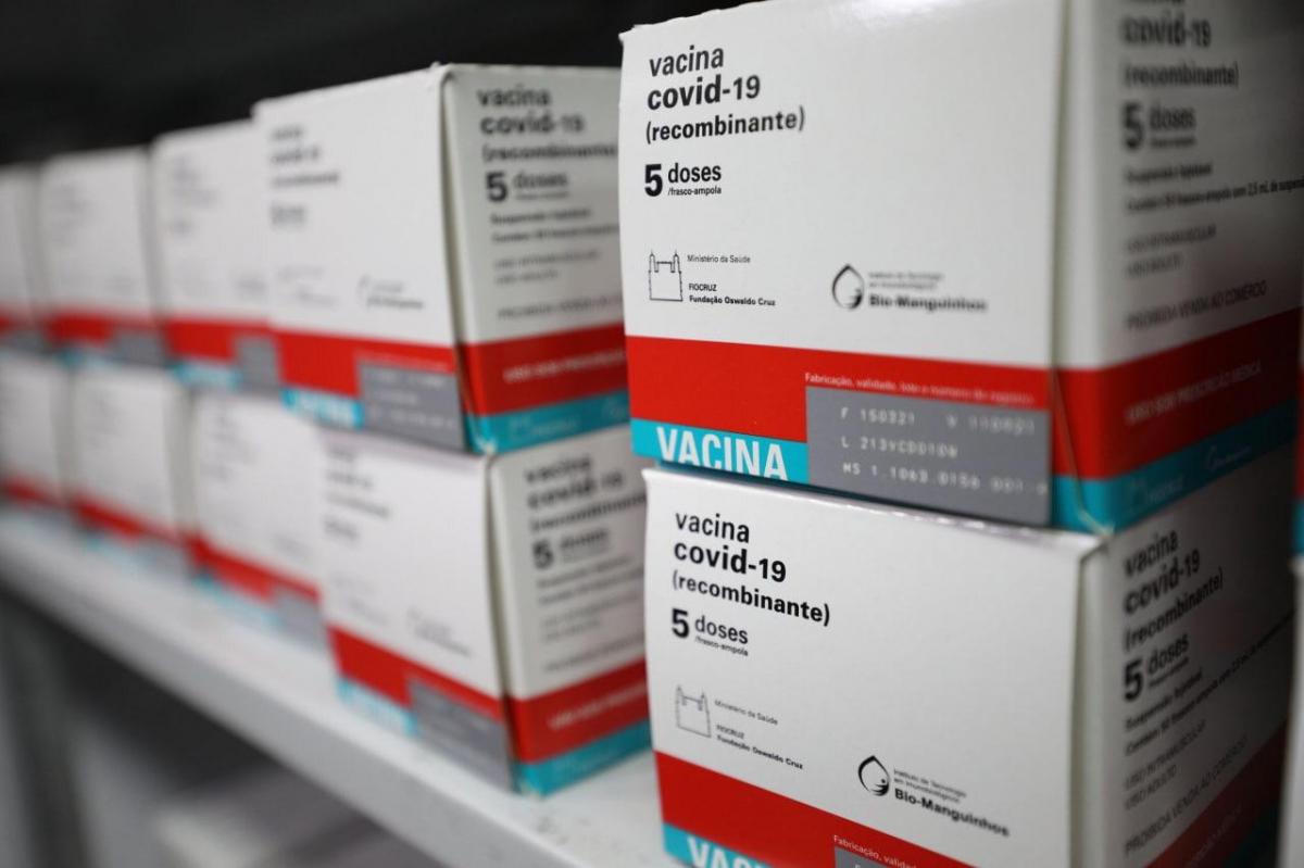 Vacina AstraZeneca tem efetividade contra variante P.1, diz Fiocruz