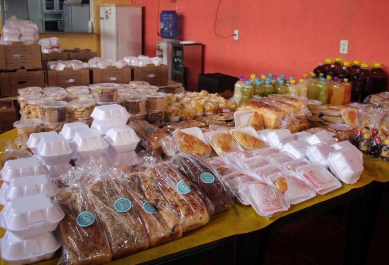 Governo do Amazonas, via Seas, doa sete toneladas de alimentos em projeto de garantia da segurança alimentar