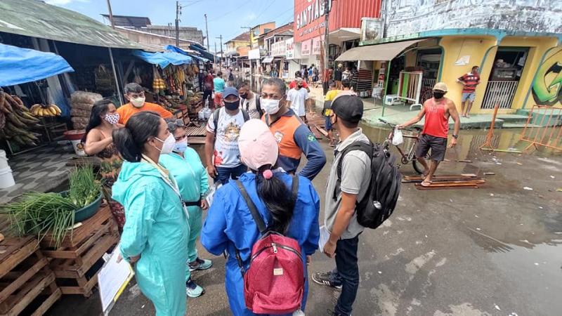 Cheia do Rio Amazonas começa alagar pontos considerados de risco em Parintins 