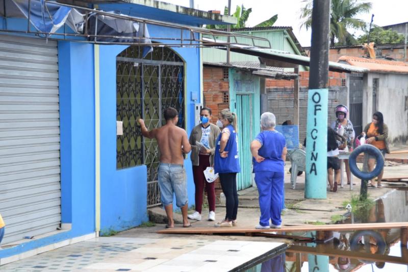 Prefeitura de Parintins realiza ações de saúde em áreas alagadas