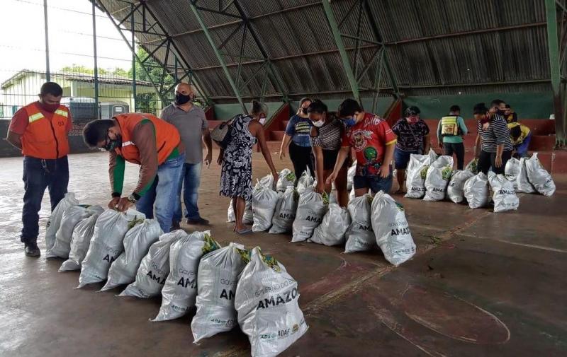 Em Presidente Figueiredo, cerca de 135 famílias foram beneficiadas em ação emergencial por meio da ADS
