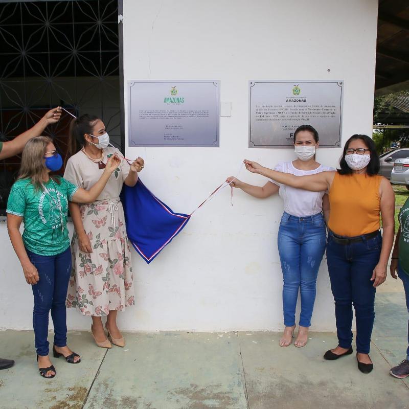 Governo do Amazonas entrega mais de R$ 85 mil em fomento à instituição do setor social em Manaus