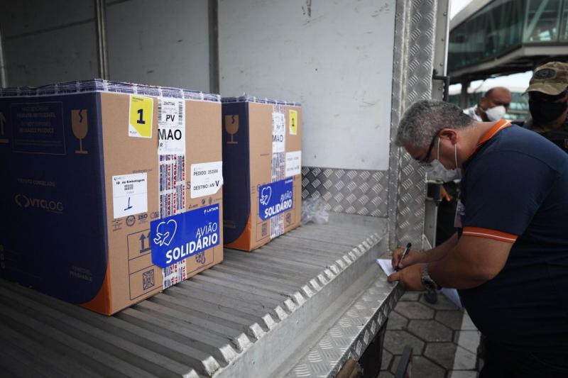 Amazonas recebe mais 8.190 doses de vacinas contra Covid-19 do tipo Pfizer 