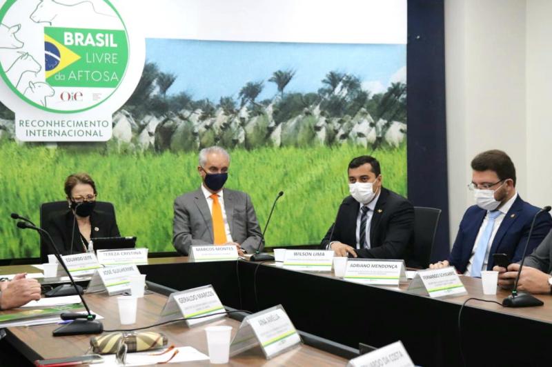 Wilson Lima destaca abertura de mercado mundial para pecuaristas de 14 municípios do Amazonas