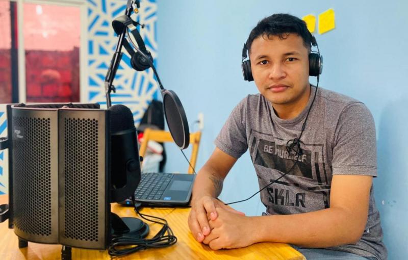 Estudante da Faculdade Martha Falcão vence premiação do Spotify com podcast sobre o cotidiano da Amazônia 