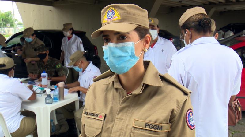 Forças da segurança colaboram para uma vacinação segura em Manaus