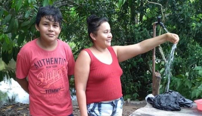 Mais seis comunidades da zona rural de Parintins passam a ter água potável no jirau 