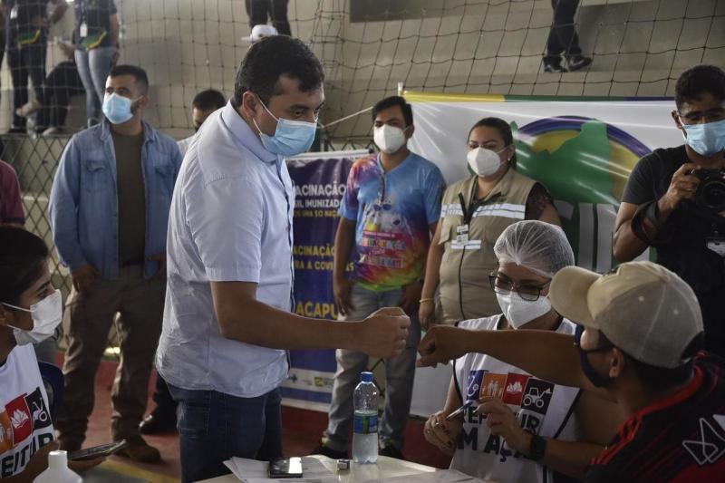 Governador Wilson Lima anuncia investimentos em educação e infraestrutura do município de Manacapuru