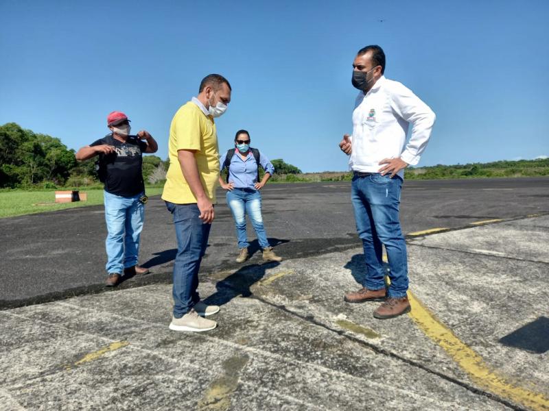 Prefeitura de Parintins interdita parcialmente aeroporto Júlio Belém para melhorias