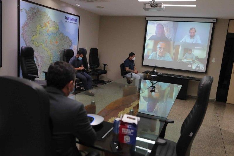 Wilson Lima se reúne com representantes da Coca-Cola e empresa anuncia apoio à vacinação contra a Covid-19
