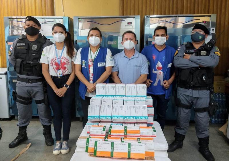 Parintins recebe 15 mil doses de vacina para o Dia D de vacinação contra Covid-19