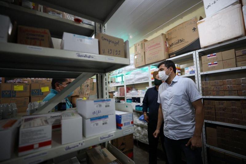 Em Boa Vista do Ramos, Wilson Lima visita hospital e anuncia investimentos