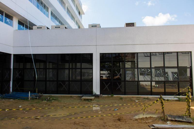Governador Wilson Lima autoriza repasse de R$ 5 milhões para Hospital do Sangue e prevê entrega da obra para outubro