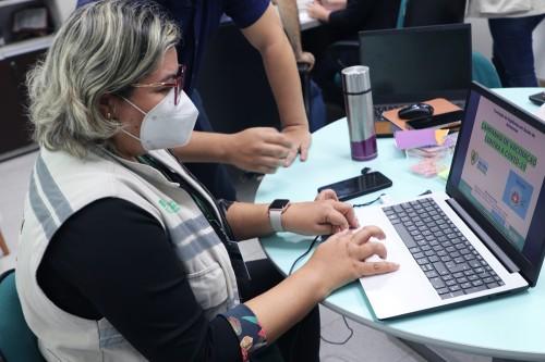 FVS-AM realiza treinamento virtual de uso e manuseio de vacinas contra Covid-19 com técnicos do interior do estado