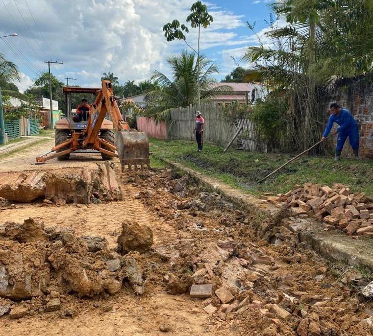 Governo do Amazonas avança com a recuperação do sistema viário do município de Envira