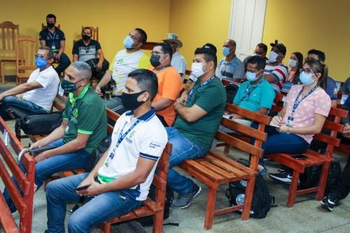 Idam planeja ações para apoiar o desenvolvimento rural no Médio Solimões