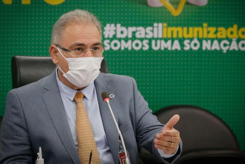 Ministro da Saúde, Marcelo Queiroga, diz que variante Delta está sendo monitorada