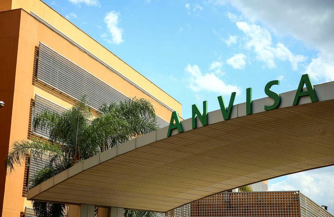 Anvisa suspende estudos clínicos da vacina indiana Covaxin no Brasil