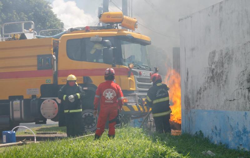 Em Parintins, grupos geradores da Amazonas Energia pegam fogo