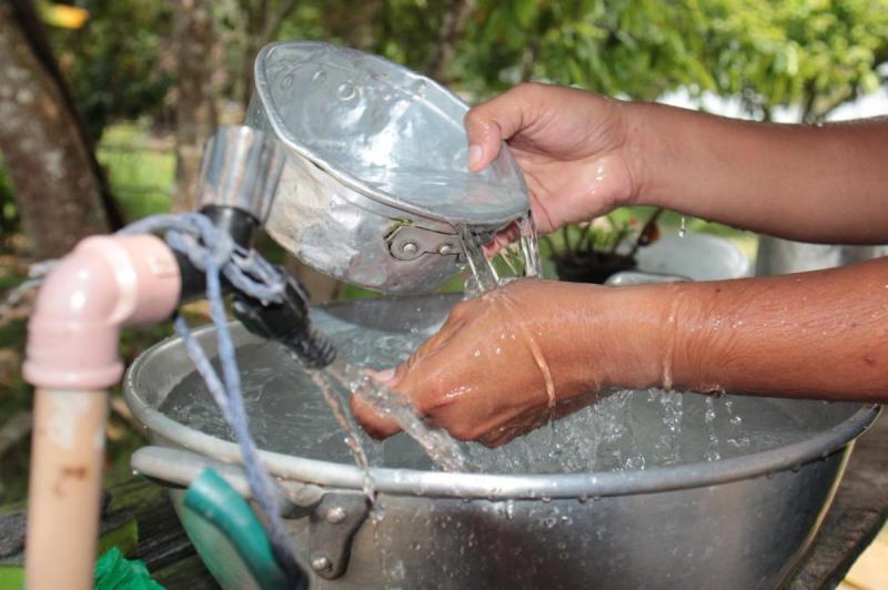 Programa Água no Jirau, da Prefeitura de Parintins, chega a mais duas comunidades da zona rural