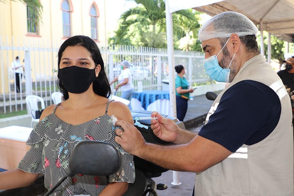 Amazonas já aplicou 2.652.356 doses de vacina contra Covid-19 até terça-feira (03)
