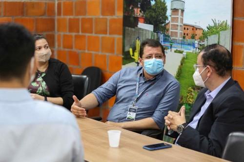 Governo da Estado e município de Manaus se reúnem para discutir os espaços comerciais planejados para o Prosamin+