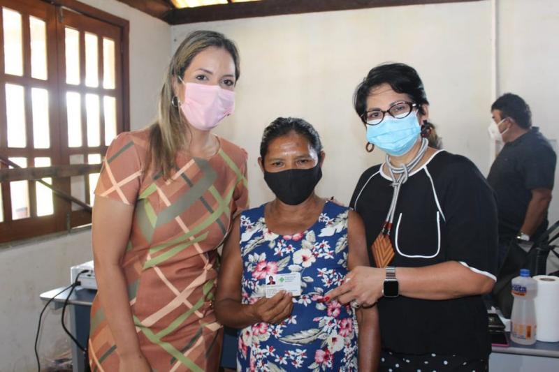 Governo do Amazonas faz pré-lançamento de projeto técnico beneficiando artesãos amazonenses