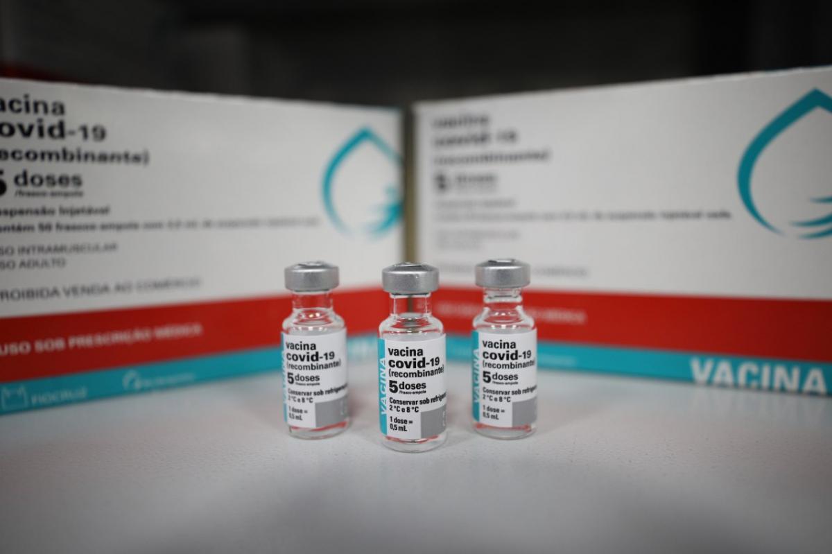 Amazonas recebe 19.250 doses de vacinas da AstraZeneca