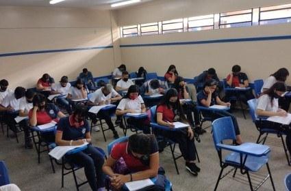 Seduc aplica simulados para preparar alunos para vestibulares