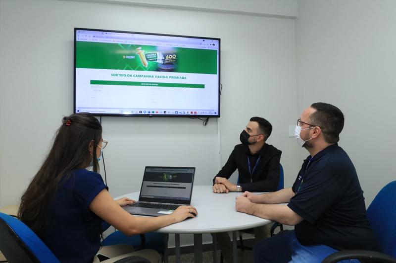 ‘Vacina Premiada’: Confira os sorteados de segunda-feira (11/10) para o jogo Brasil x Uruguai