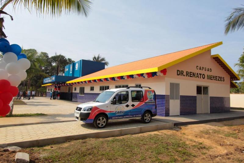 Omar Aziz destaca investimento da Prefeitura de Parintins no Caps AD Renato Menezes