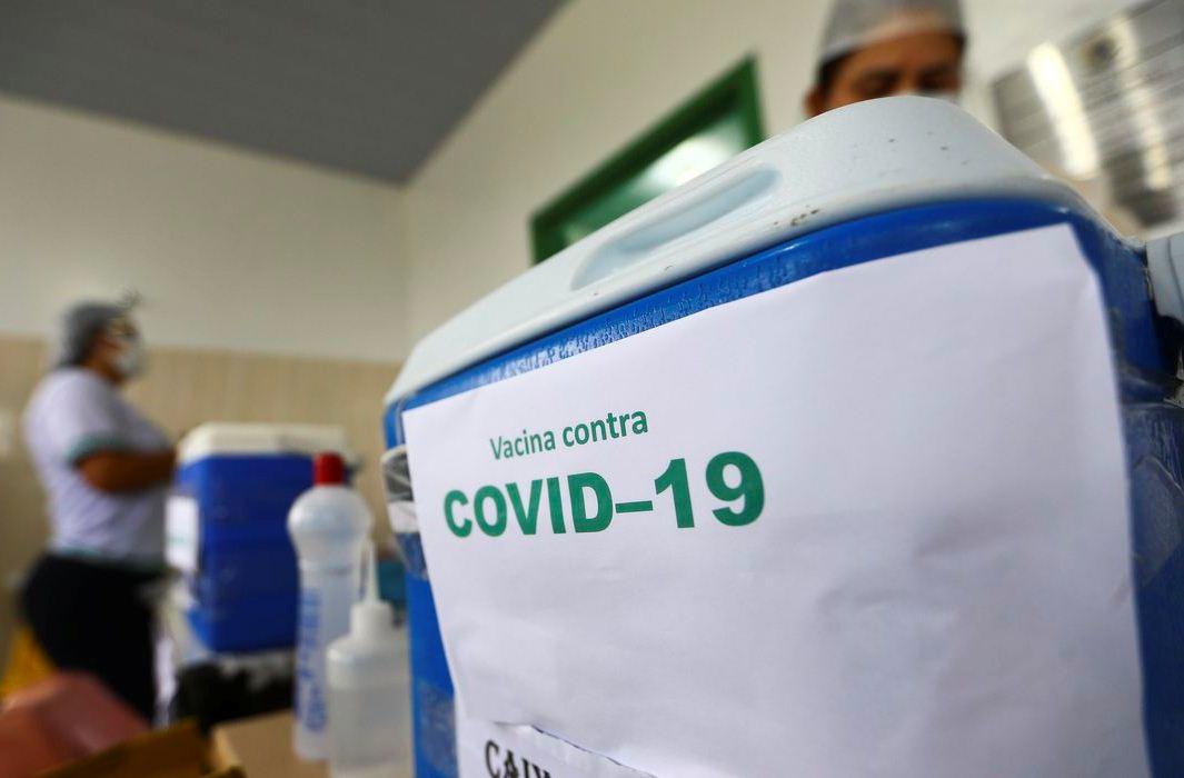 Brasil registra menor média móvel de mortes desde o início da pandemia