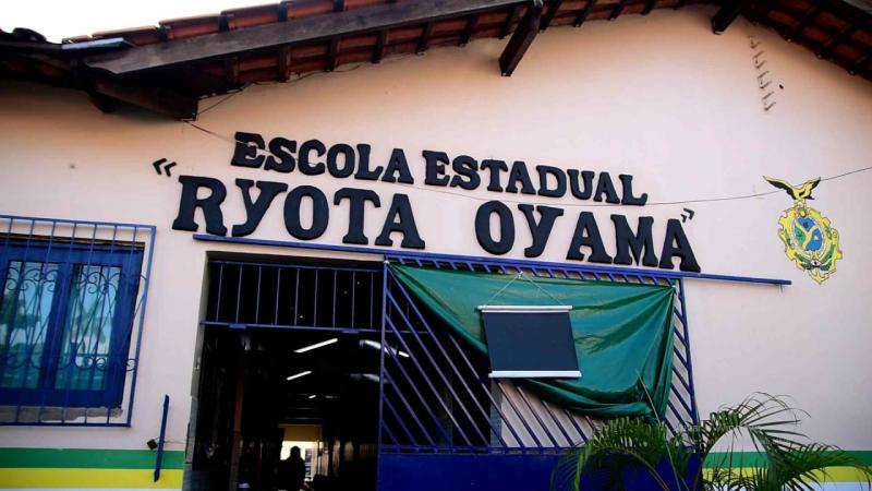 Em parceria com consulado japonês, Governo do Amazonas inaugura quadra poliesportiva em escola de Parintins