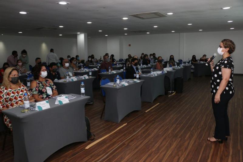 Seduc-AM realiza treinamento de Gestão  Educacional para Resultados com equipes da capital 