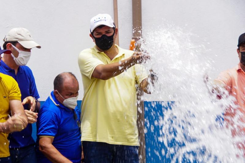 Prefeitura leva programa Água no Jirau para mais de 500 famílias da zona rural 