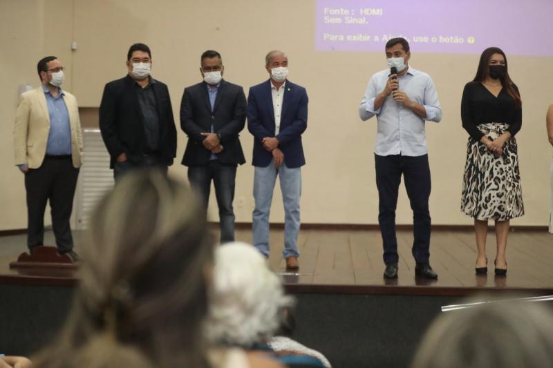 Secretarias e órgãos estaduais firmam termo de cooperação para entrega do Auxílio Estadual permanente