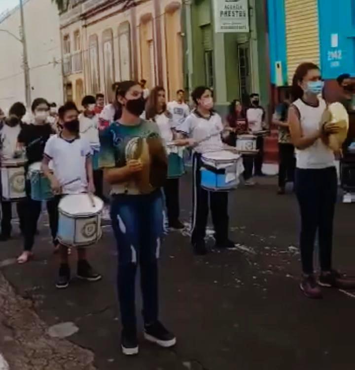 Colégio Batista de Parintins prepara desfile cívico para o dia 15 de novembro
