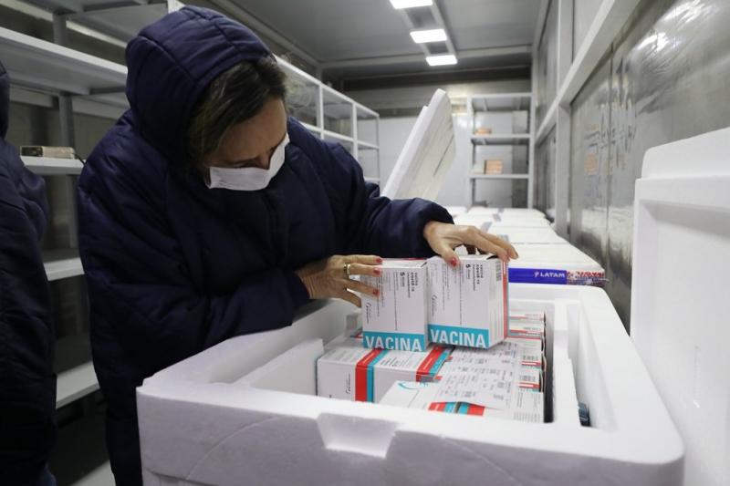 Amazonas já aplicou 4.949.313 doses de vacina contra Covid-19 até esta sexta-feira (26)