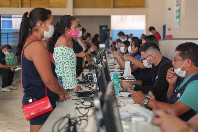Governo do Amazonas retoma entrega do Auxílio Estadual permanente a famílias de Coari