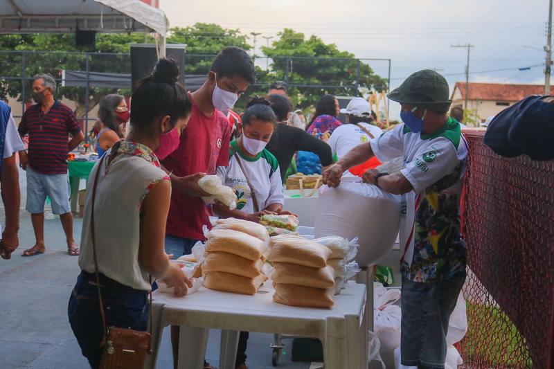   Em Barreirinha, Feira Livre do Produtor Rural realiza concurso de Melhor Produto Regional 