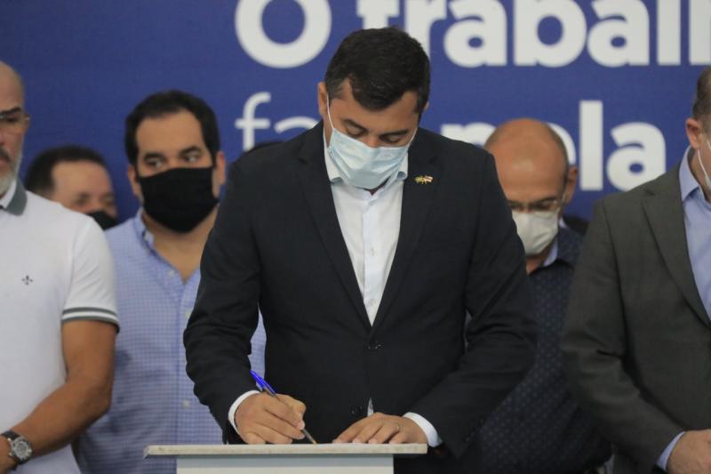 Em novo pacote de projetos de lei, Governo do Amazonas garante pagamento de datas-bases