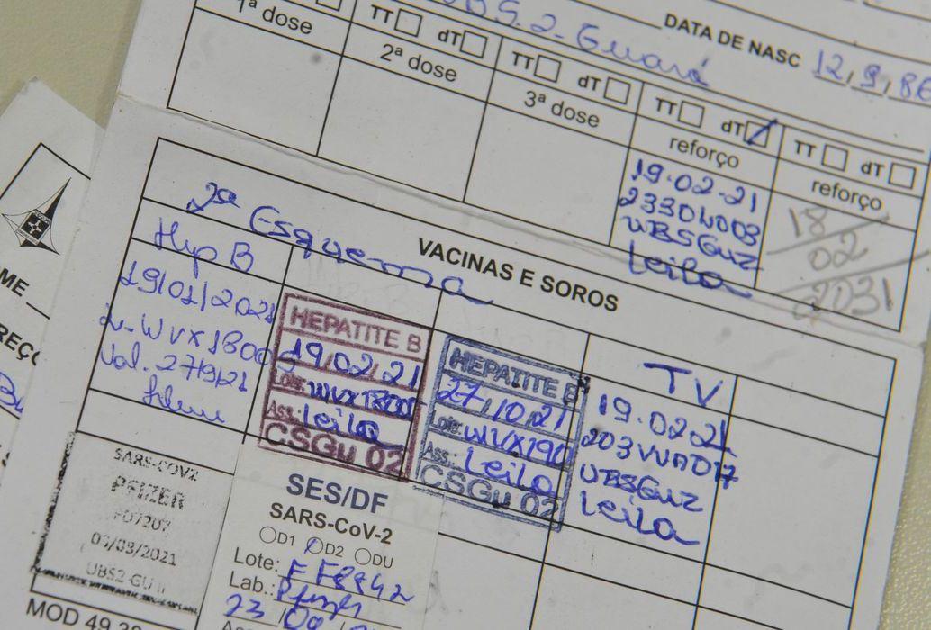 Intervalo da 3ª dose da vacina contra Covid-19 será de quatro meses