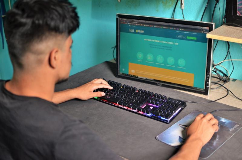 Com crescimento de 300%, Governo do Amazonas ampliou EJA e atendeu mais de 40 mil pessoas na rede estadual em 2021