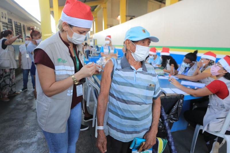 Mais de 500 pessoas são imunizadas contra Covid-19 durante “Peixe no Prato”, no Parque São Pedro