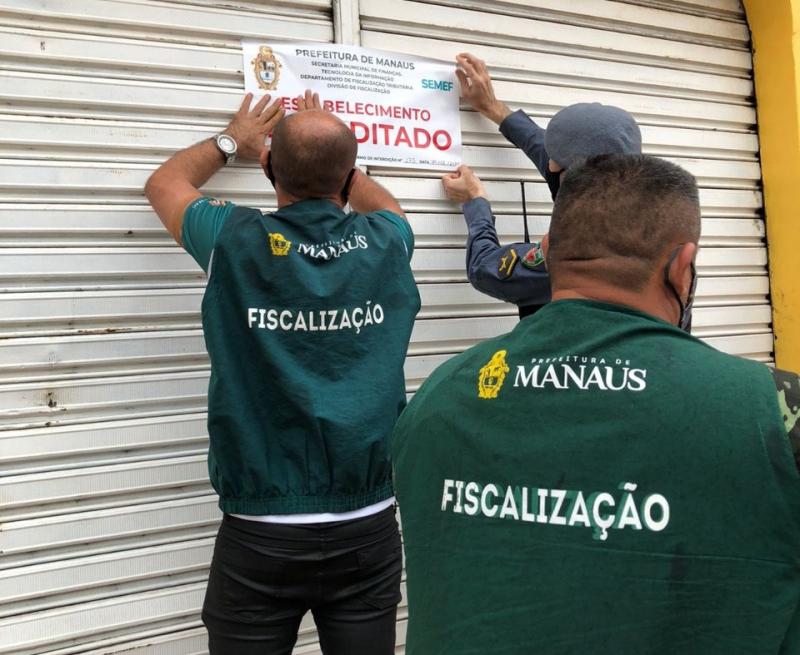 Estabelecimentos com vendas de fogos de artifício e comércio irregular de sucatas são alvo de fiscalização da SSP-AM