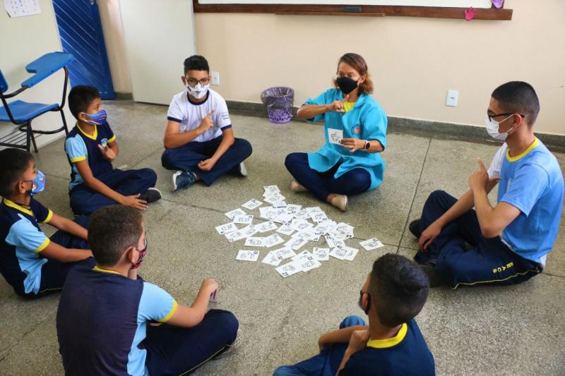 Matrículas e transferências para alunos com deficiência iniciam na segunda-feira (10/01)